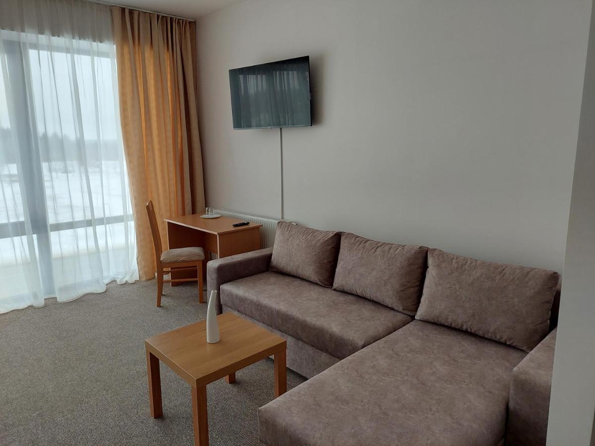 Hotel Angelas Uciana Zewnętrze zdjęcie