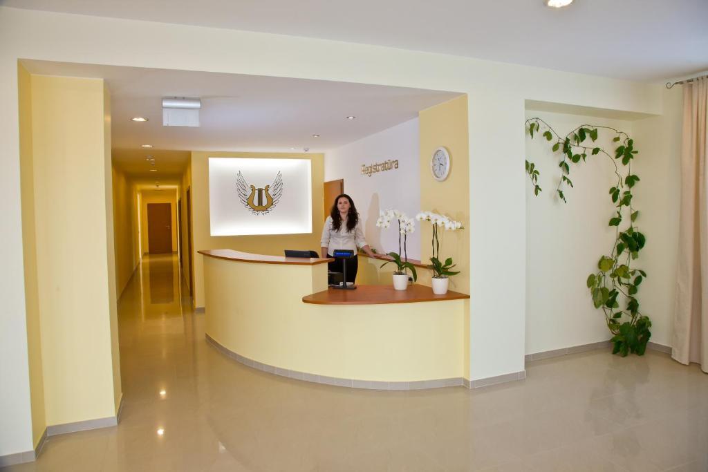 Hotel Angelas Uciana Zewnętrze zdjęcie