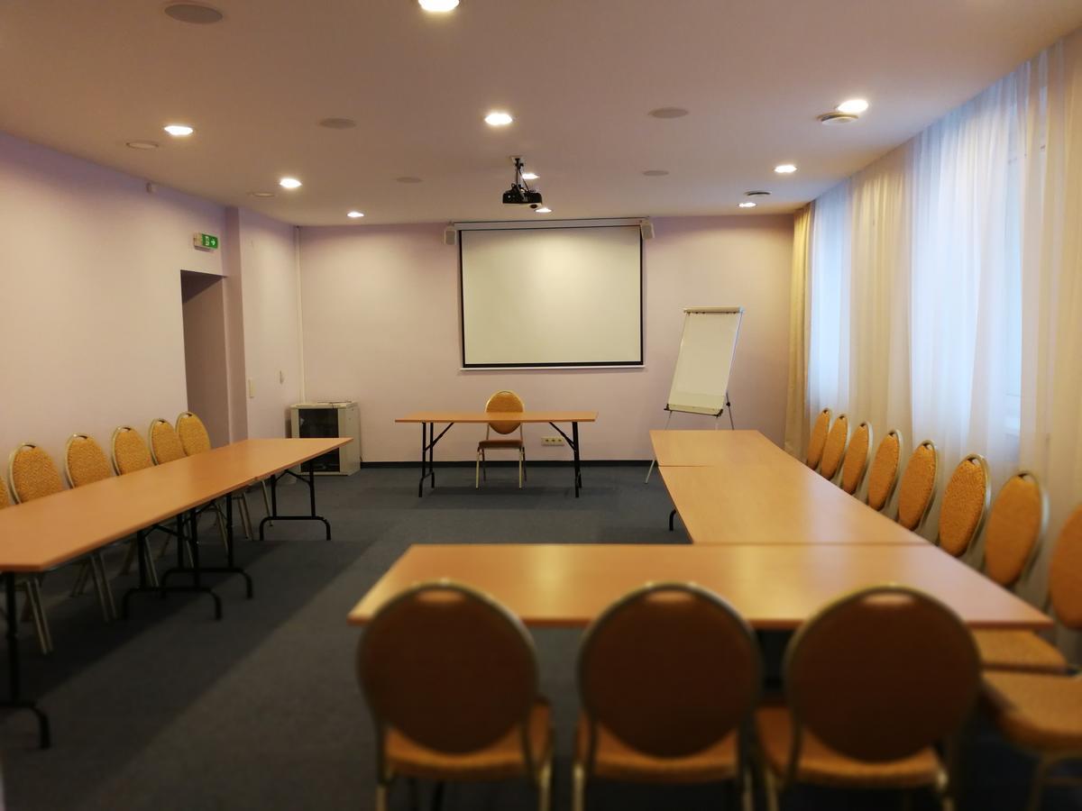 Hotel Angelas Uciana Zewnętrze zdjęcie